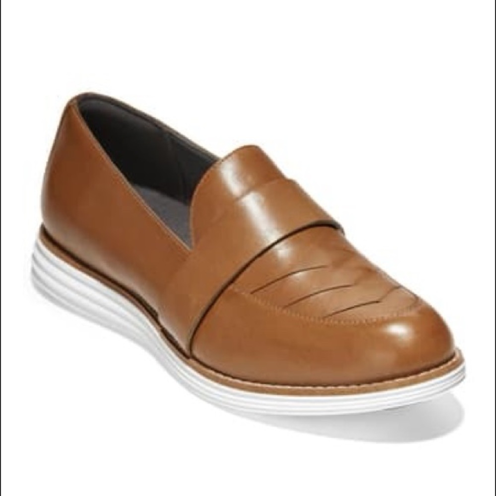 NWOT Cole Haan Original Grand Loafer
